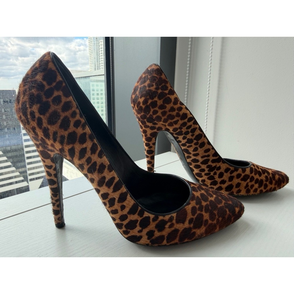 Dolce & Gabbana Leopard Pony Hair Pumps Size EU 39 / US 8.5